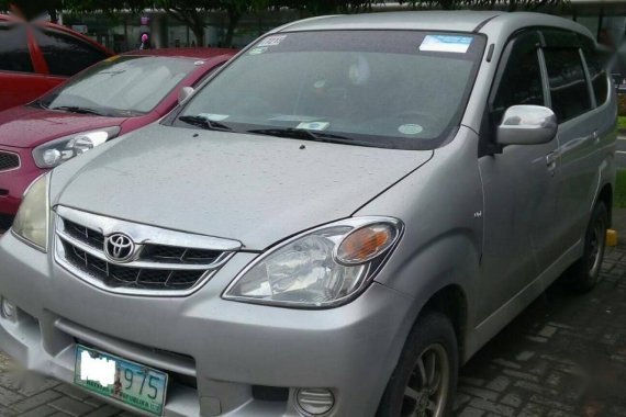 Used Toyota Avanza 2010 for sale in Mandaluyong