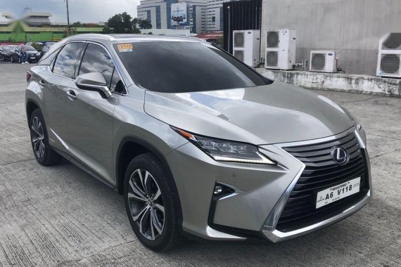 Selling Lexus Rx 450H 2018 in Pasig