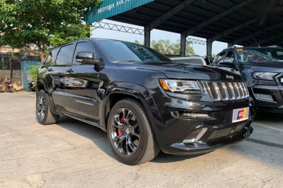 Selling 2nd Hand Jeep Grand Cherokee  2017 in Pasig