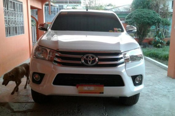 Selling Toyota Hilux 2016 Automatic Diesel in Calamba