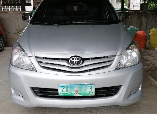 Selling 2nd Hand Toyota Innova 2006 in Angeles