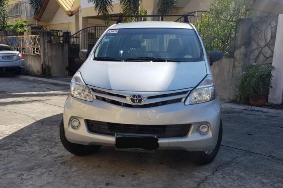 Toyota Avanza 2012 Manual Gasoline for sale in Gerona