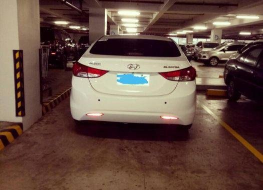 2nd Hand Hyundai Elantra 2012 at 50000 km for sale