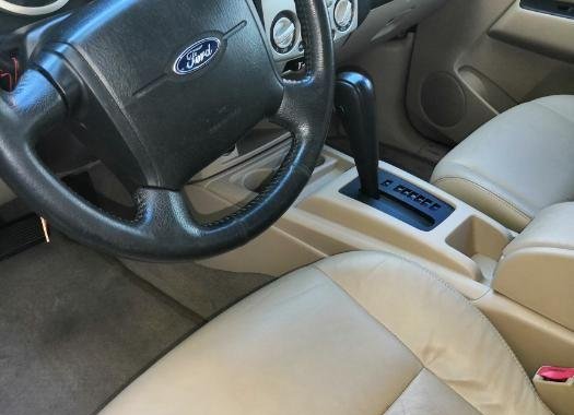 Sell Used 2012 Ford Everest at 90000 km in Bacoor