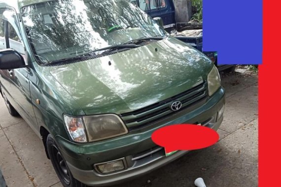 Selling 2nd Hand Toyota Noah 2004 in Quezon City