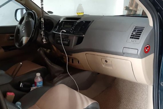 Used Toyota Fortuner 2012 for sale in Lipa