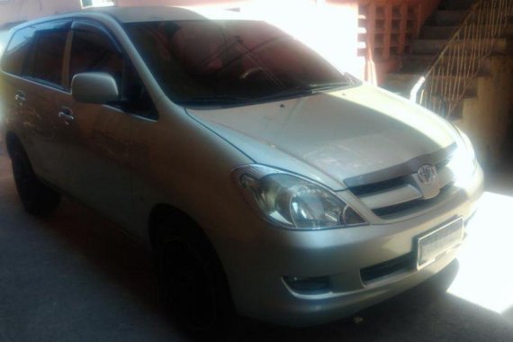 Toyota Innova 2007 Automatic Diesel for sale in San Fernando