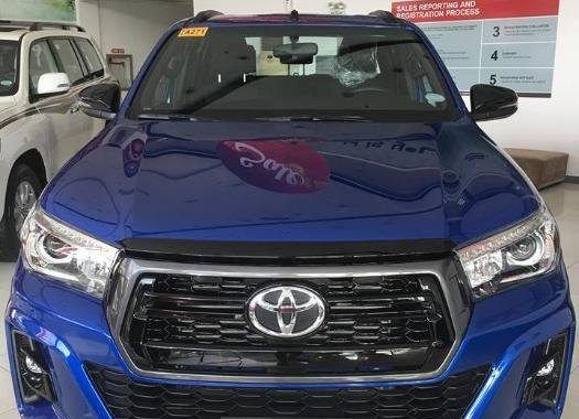Sell Brand New 2019 Toyota Hilux Automatic Diesel in Manila