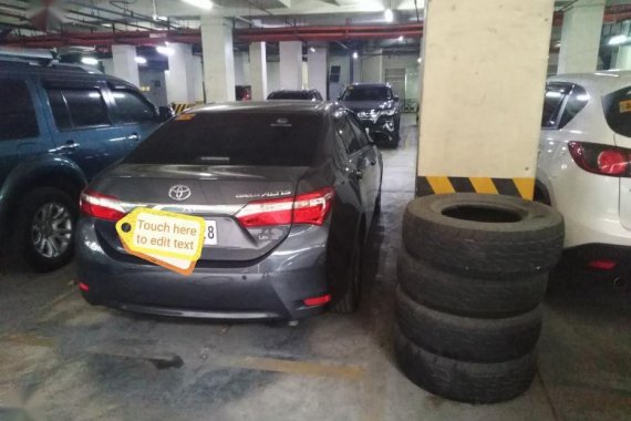 Sell 2nd Hand 2017 Toyota Corolla Altis Automatic Gasoline in Quezon City