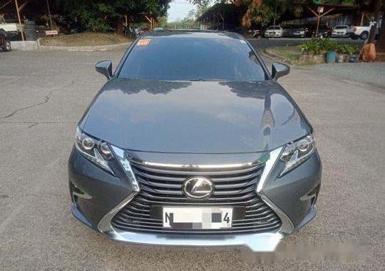 Grey Lexus Es 350 2018 at 13000 km for sale in Pasig