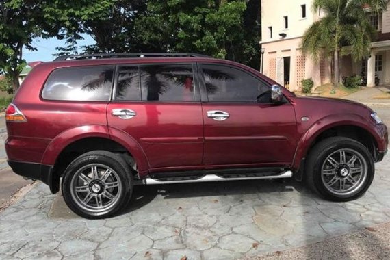 Selling 2010 Mitsubishi Montero Sport Automatic Diesel 