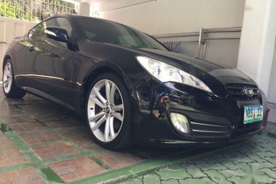 2nd Hand Hyundai Genesis 2009 for sale in Quezon City