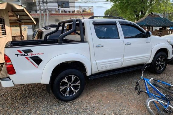 Selling Toyota Hilux 2015 at 40000 km in Santiago
