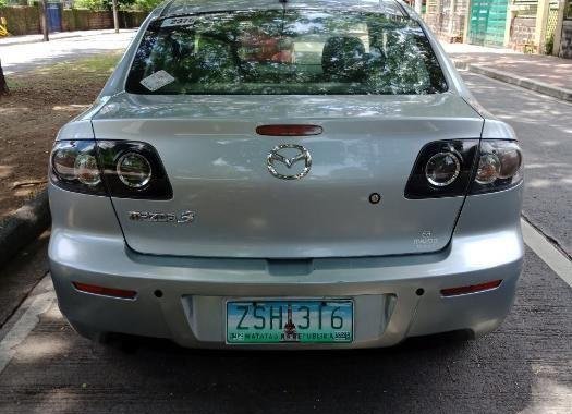 Used Mazda 3 2009 at 100000 km for sale