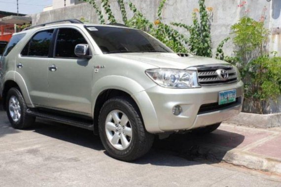 Toyota Fortuner 2011 Automatic Diesel for sale in Quezon City