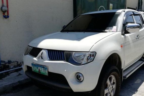 Selling 2nd Hand Mitsubishi Strada 2009 in Parañaque