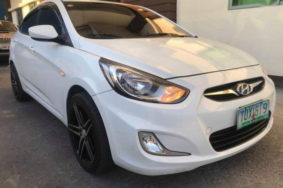 2nd Hand Hyundai Accent 2012 for sale in Muntinlupa