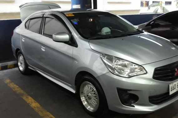 Selling 2nd Hand 2014 Mitsubishi Mirage G4 Manual at 1800 km