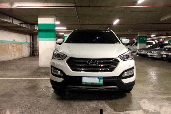 Selling 2nd Hand Hyundai Santa Fe 2013 in Manila