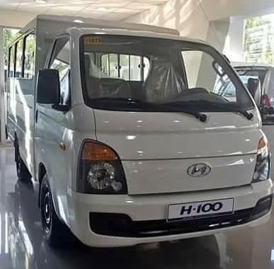 Selling Brand New Hyundai Grand Starex 2019 in Manila