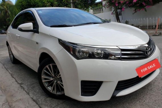 Selling 2nd Hand Toyota Altis 2015 Manual Gasoline at 40000 km in Quezon City