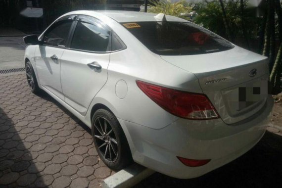 2nd Hand Hyundai Accent 2017 for sale in Lipa