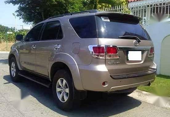 Toyota Fortuner 2007 Automatic Diesel for sale in Dasmariñas