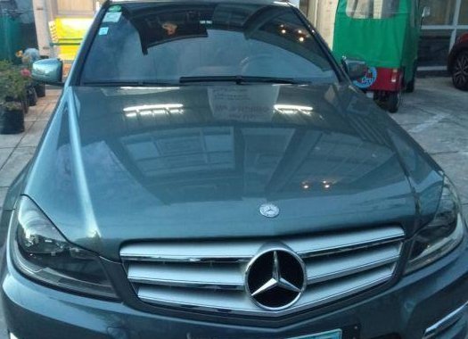 Selling Mercedes-Benz C200 2012 Automatic Gasoline in Santa Rosa