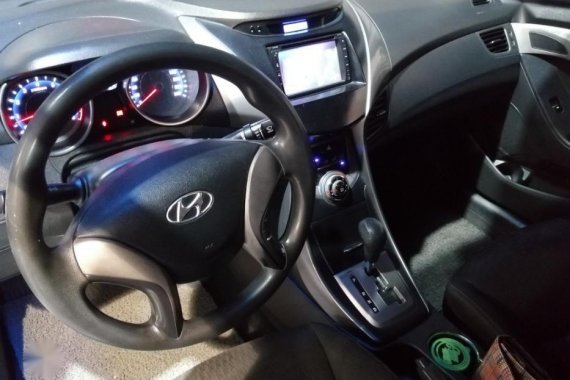 Selling Hyundai Elantra 2012 Automatic Gasoline in Parañaque