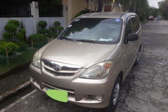 Selling Toyota Avanza 2009 Manual Gasoline in Cainta