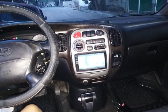Selling 2nd Hand Hyundai Starex 2006 in Quezon City
