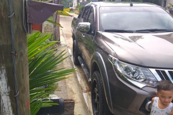 Selling 2nd Hand Mitsubishi Strada 2015 at 88000 km in Puerto Princesa