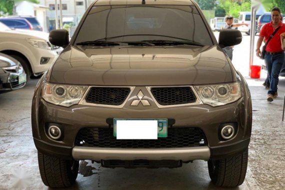 Selling Mitsubishi Montero 2013 Automatic Diesel in Makati