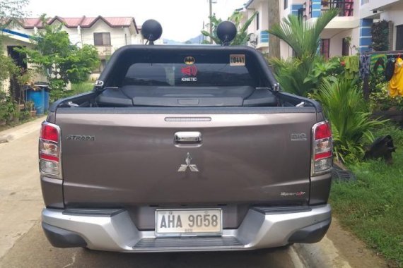 Selling 2nd Hand Mitsubishi Strada 2015 at 88000 km in Puerto Princesa