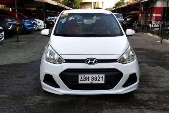 Selling White Hyundai Grand i10 2015 Automatic Gasoline at 22350 km in Cainta