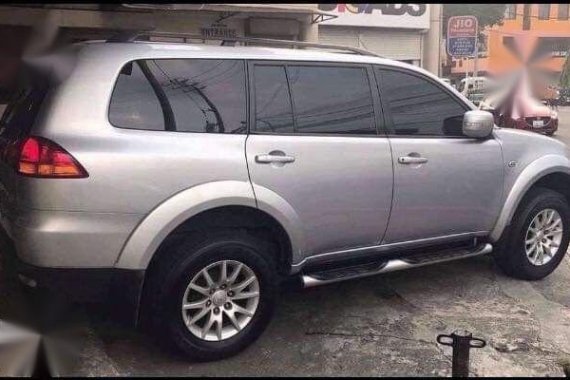 2nd Hand Mitsubishi Montero 2012 for sale in Pasig