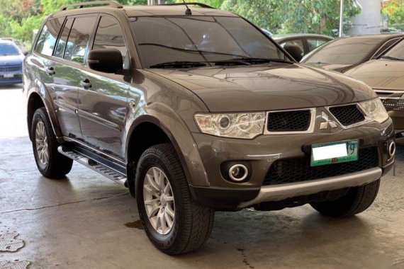 2nd Hand Mitsubishi Montero 2013 at 47000 km for sale in Makati