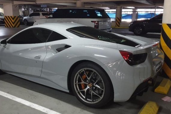 2nd Hand Ferrari 488 at 6700 km for sale in Makati