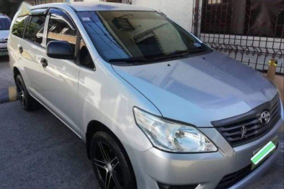 Selling Toyota Innova 2013 Manual Gasoline in Las Piñas