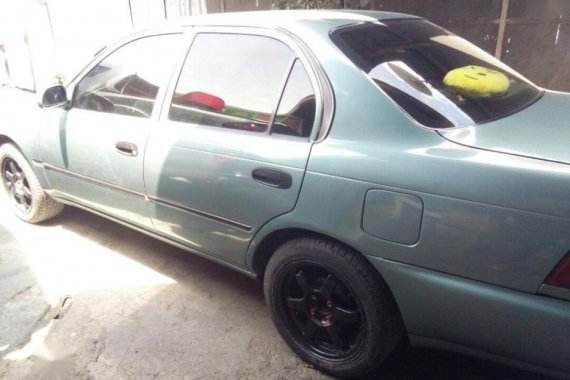 Selling Toyota Corolla Manual Gasoline in Talisay