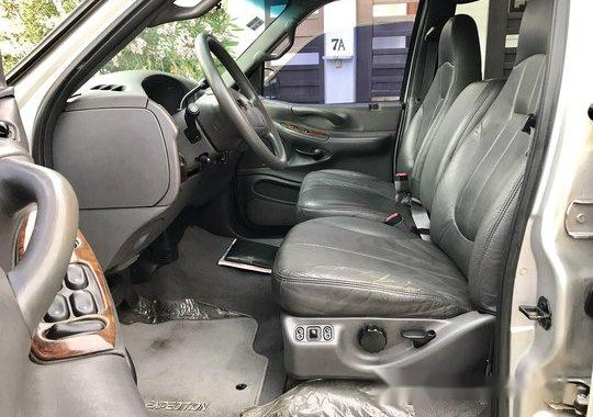 Silver Ford Expedition 2000 for sale Automatic