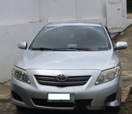 Selling Silver Toyota Corolla Altis 2008 at 89908 km