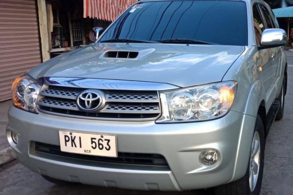 2nd Hand Toyota Fortuner 2010 Automatic Diesel for sale in Quezon City