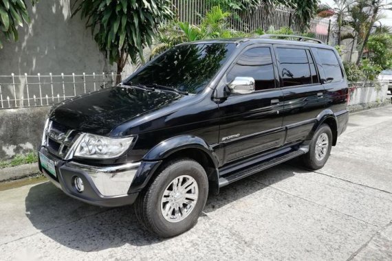 Sell 2nd Hand 2011 Isuzu Crosswind at 100000 km in Valenzuela
