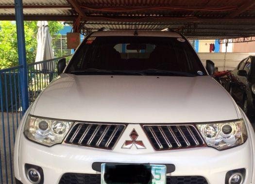 Mitsubishi Montero 2010 Automatic Diesel for sale in Antipolo