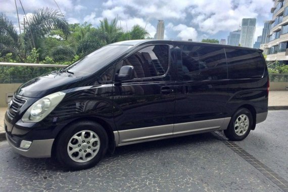 Sell 2010 Hyundai Grand Starex in Quezon City