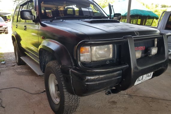 Selling Black Isuzu Trooper 2000 Manual Diesel in Isabela 