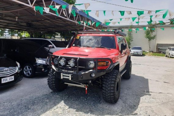 Selling 2nd Hand Toyota Fj Cruiser 2017 at 30000 km in Pasay