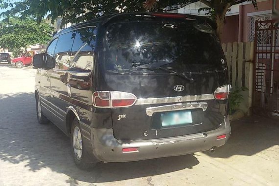 2nd Hand Hyundai Starex 2004 Manual Diesel for sale in Pavia