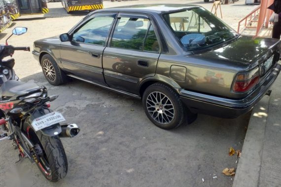 2nd Hand Toyota Corolla 1989 at 130000 km for sale